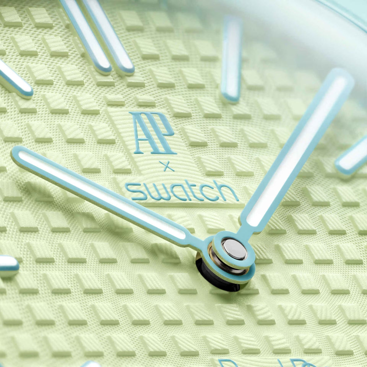 SWATCH ROYAL POP BLAUE ACHT compreso di cinturino